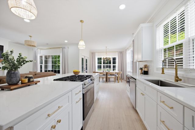 6514 Flagstone Drive, Ooltewah, TN 37363