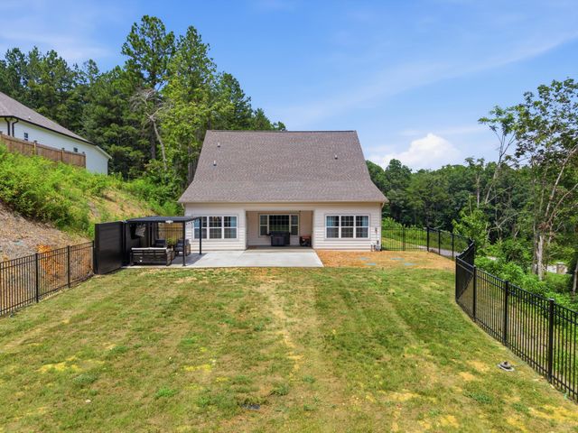 6514 Flagstone Drive, Ooltewah, TN 37363