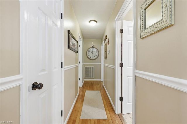 433 Belvue Drive, Mount Airy, NC 27030