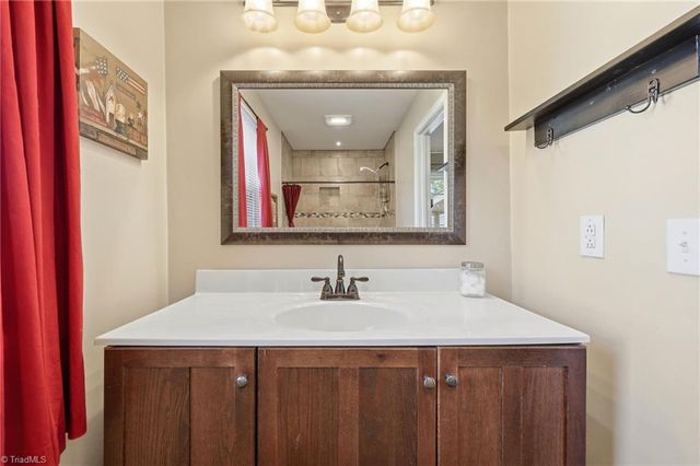 433 Belvue Drive, Mount Airy, NC 27030