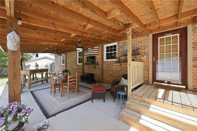 433 Belvue Drive, Mount Airy, NC 27030
