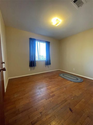 490 Cemetery Road, Coldspring, TX 77331