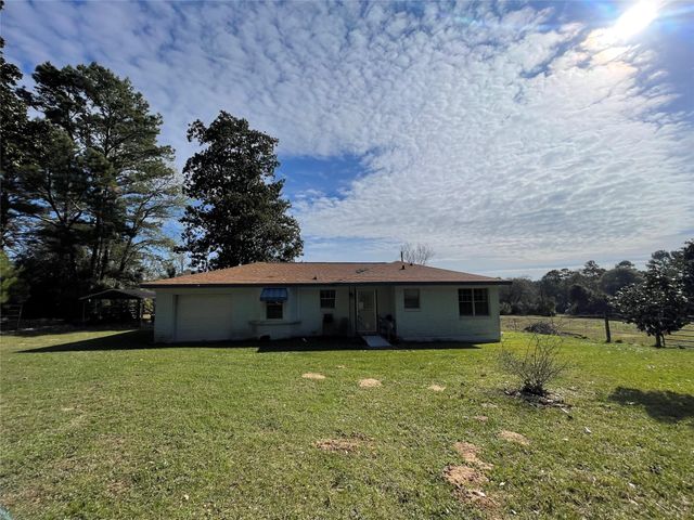 490 Cemetery Road, Coldspring, TX 77331