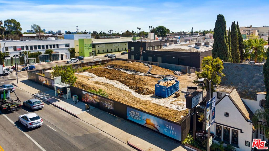7100 - 7110 Melrose Avenue, Los Angeles, CA 90046 — photo 3