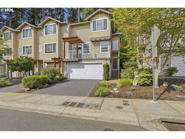 15430 Sw SPARROW Loop 105, Beaverton, OR 97007