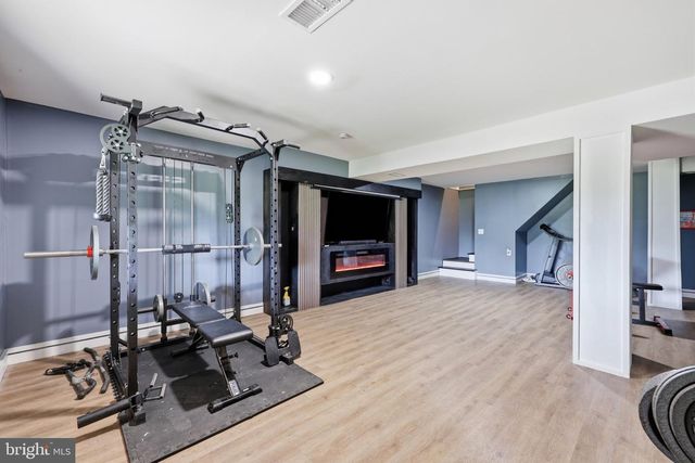 87 FIELDSTONE DR, Bunker Hill, WV 25413