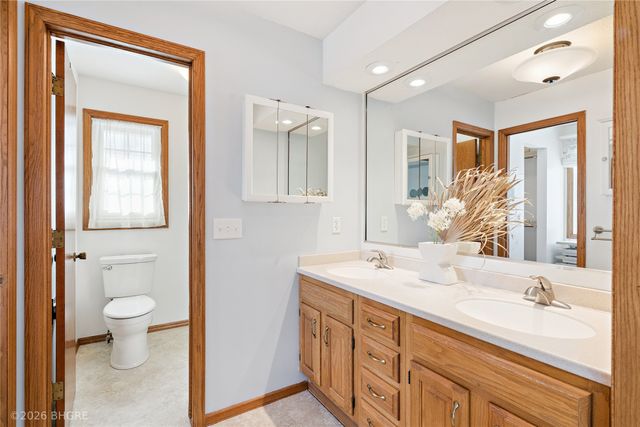 4325 98th Street, Urbandale, IA 50322