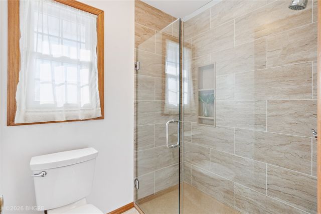 4325 98th Street, Urbandale, IA 50322