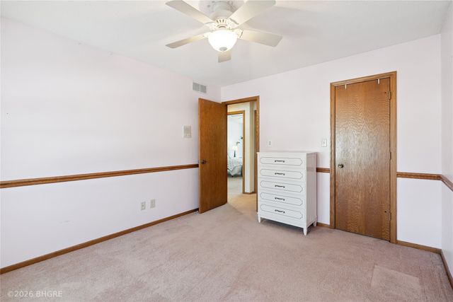 4325 98th Street, Urbandale, IA 50322