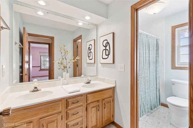 4325 98th Street, Urbandale, IA 50322