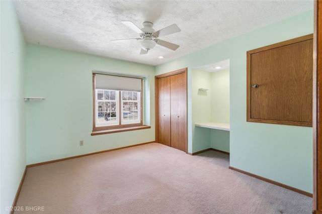 4325 98th Street, Urbandale, IA 50322