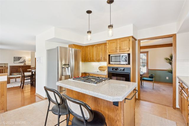 4325 98th Street, Urbandale, IA 50322