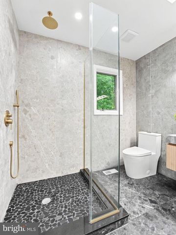 6 ASHBROOKE DR, Voorhees, NJ 08043