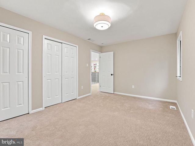 6 ASHBROOKE DR, Voorhees, NJ 08043