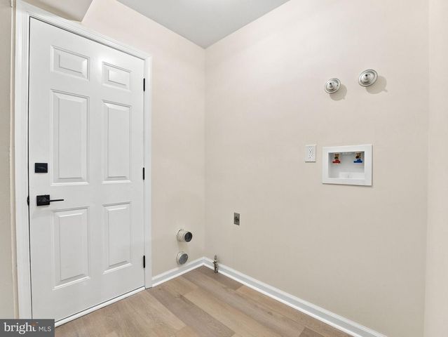 6 ASHBROOKE DR, Voorhees, NJ 08043