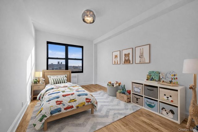 99-32 66th Road 7G, Rego Park, NY 11374