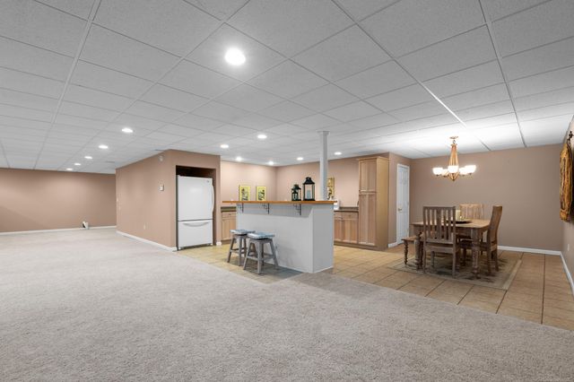 56446 Birkdale Drive, Macomb, MI 48042