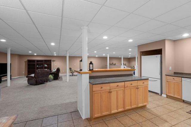 56446 Birkdale Drive, Macomb, MI 48042