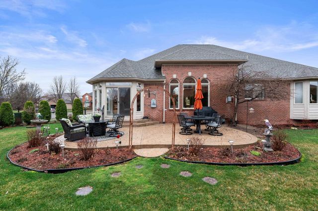 56446 Birkdale Drive, Macomb, MI 48042