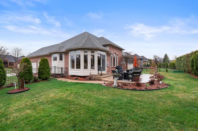 56446 Birkdale Drive, Macomb, MI 48042