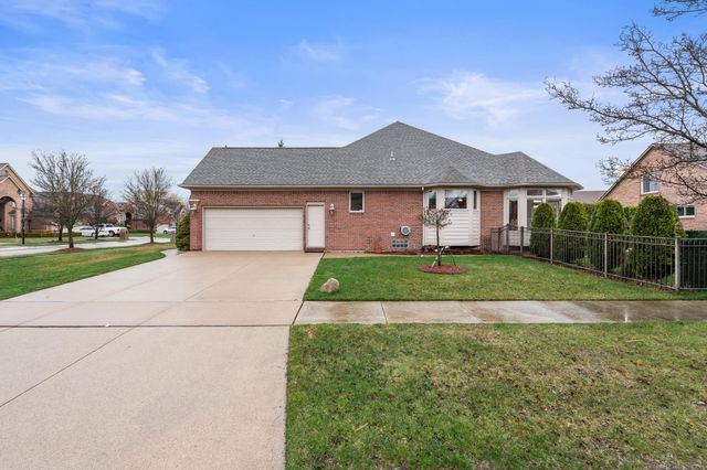 56446 Birkdale Drive, Macomb, MI 48042