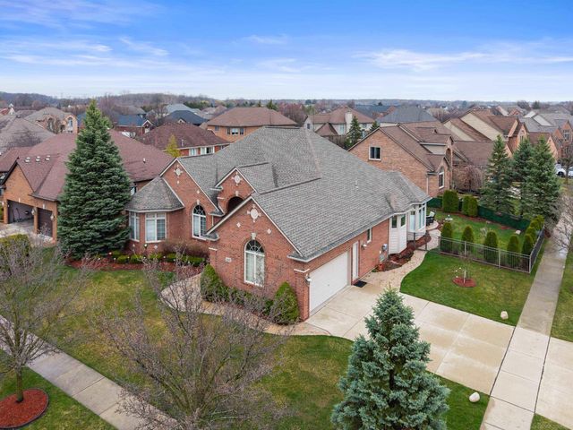 56446 Birkdale Drive, Macomb, MI 48042