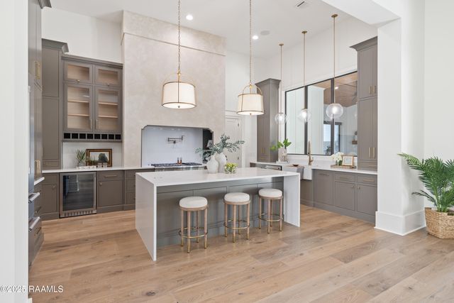 104 Dusty Ridge Drive, Youngsville, LA 70592