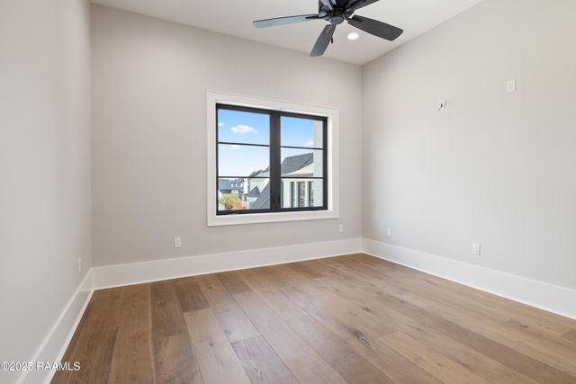 104 Dusty Ridge Drive, Youngsville, LA 70592