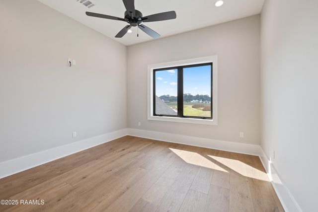 104 Dusty Ridge Drive, Youngsville, LA 70592