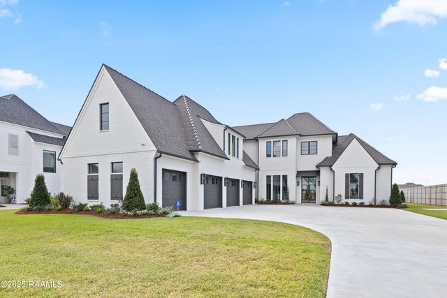 104 Dusty Ridge Drive, Youngsville, LA 70592