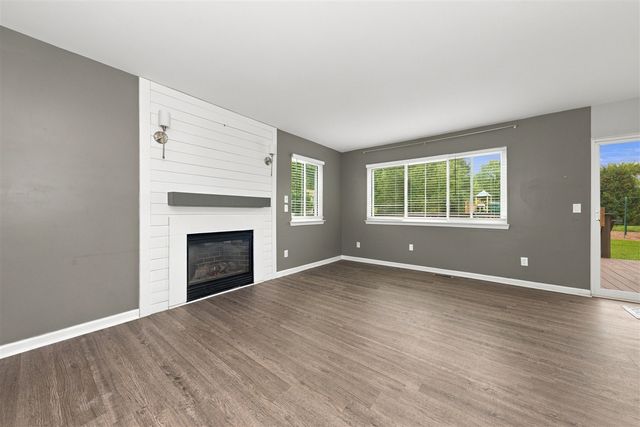 8585 Eral Court, Ypsilanti, MI 48198