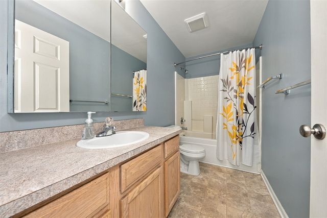 8585 Eral Court, Ypsilanti, MI 48198