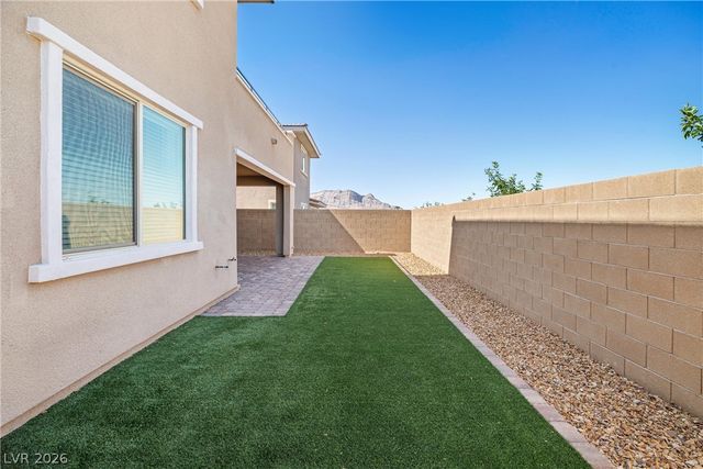 452 Harmony Bay Avenue, Las Vegas, NV 89138