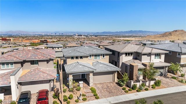 452 Harmony Bay Avenue, Las Vegas, NV 89138