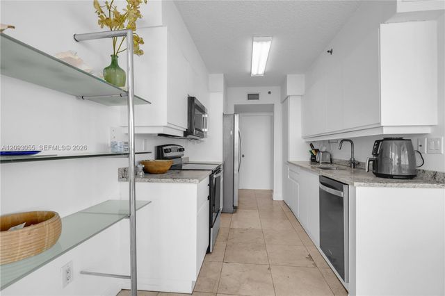 7330 Ocean Terrace 10-A, Miami Beach, FL 33141