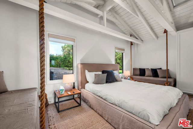 28028 SEA LANE Drive, Malibu, CA 90265