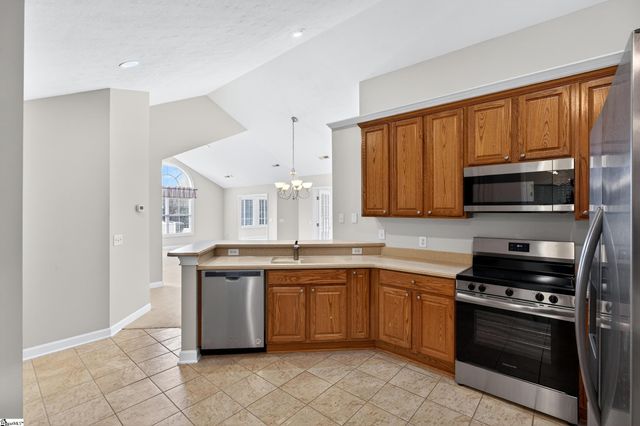 38 Fudora Circle, Simpsonville, SC 29681