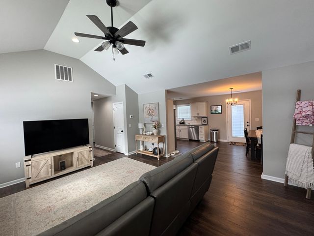 124 Olive Branch Drive, Richmond, KY 40475