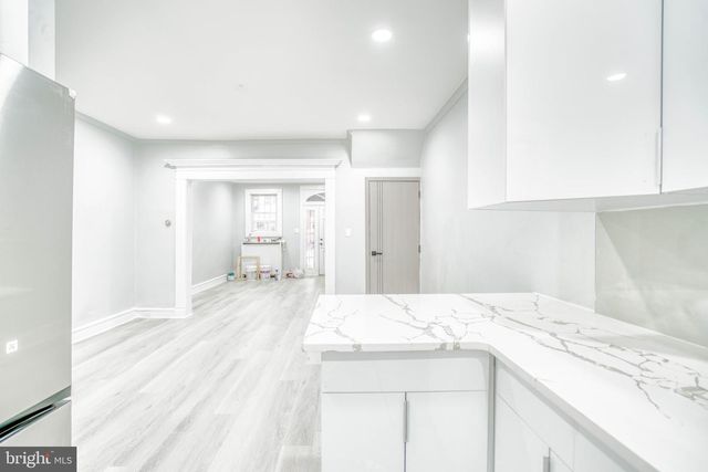 880 GRANITE ST, Philadelphia, PA 19124