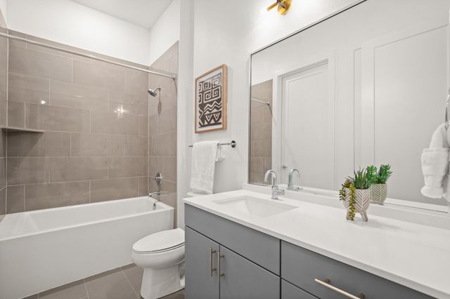 4901 Springdale RD 101, Austin, TX 78723