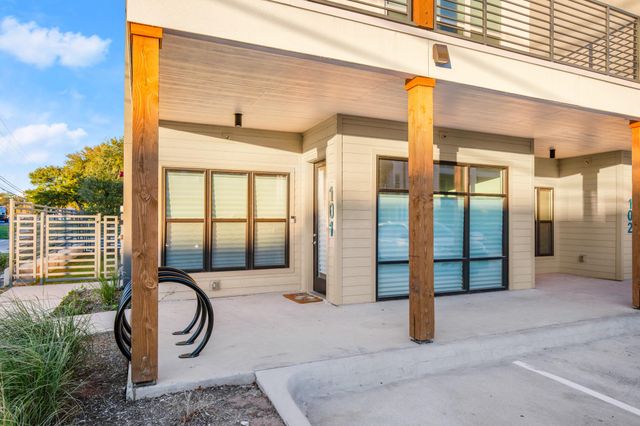 4901 Springdale RD 101, Austin, TX 78723