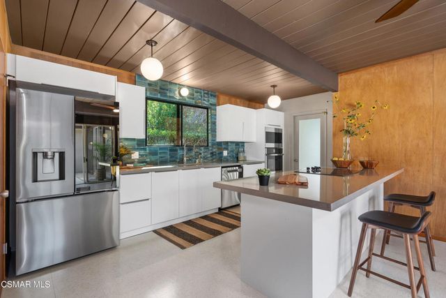 1449 N Fordham Avenue, Thousand Oaks, CA 91360