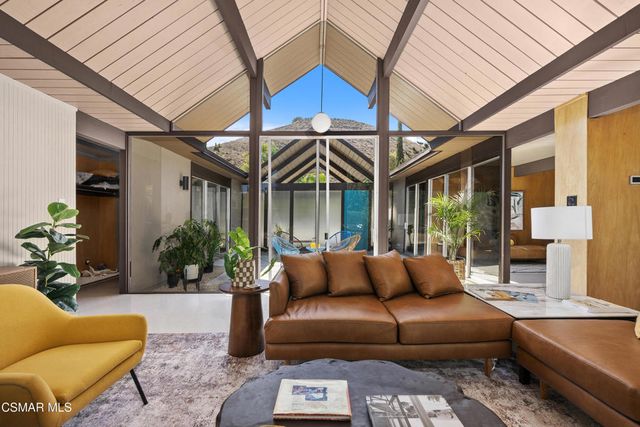 1449 N Fordham Avenue, Thousand Oaks, CA 91360