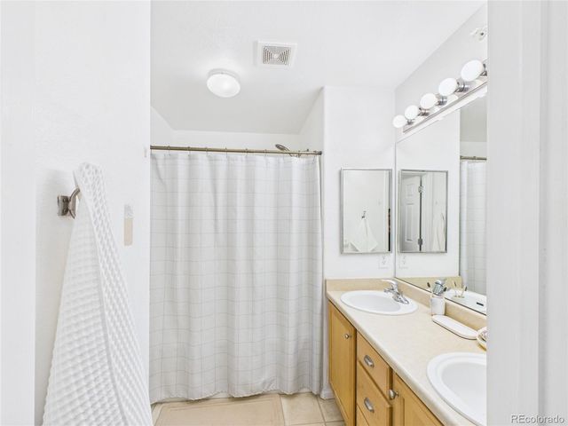 474 Black Feather Loop 412, Castle Rock, CO 80104