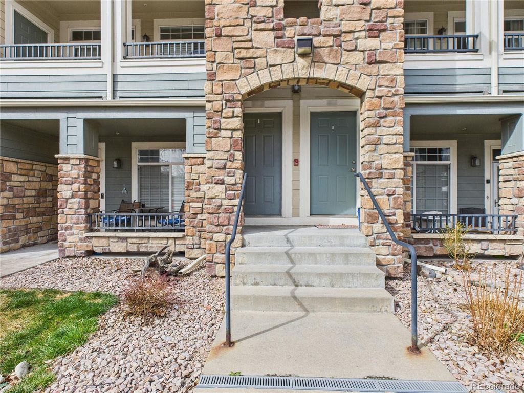 474 Black Feather Loop 412, Castle Rock, CO 80104