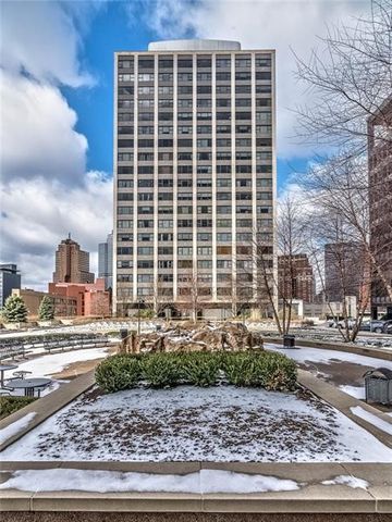 112 WASHINGTON PLACE 11G, Downtown Pgh, PA 15219