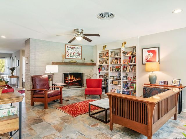 1511 HASKIN DRIVE, San Antonio, TX 78209