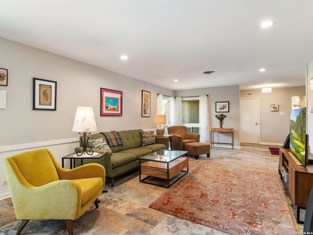 1511 HASKIN DRIVE, San Antonio, TX 78209