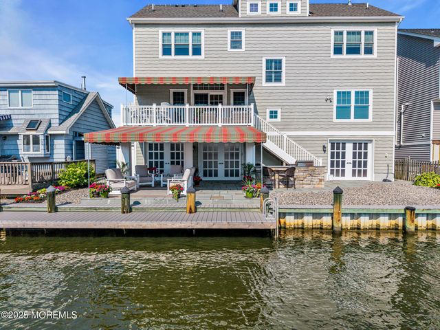 359 Naples Court, Lavallette, NJ 08735