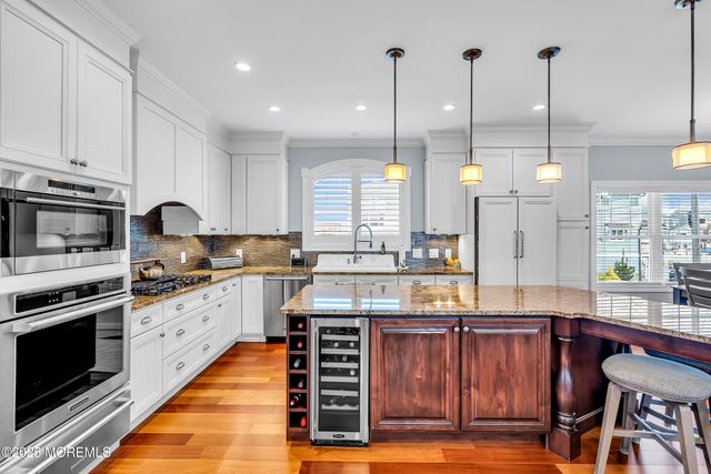 359 Naples Court, Lavallette, NJ 08735